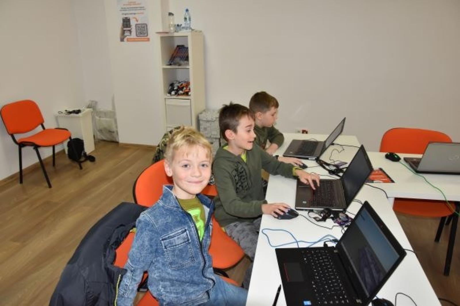 Zdjęcie w galerii na portalu naszraciborz.pl: Zapewnij dziecku lepszy start w przyszłość wiadomości z regionu