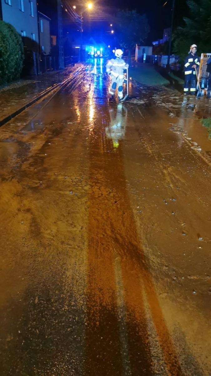 Zdjęcie w galerii na portalu naszraciborz.pl: Raport 998. Pogodowy armagedon w powiecie raciborskim. Trwa szacowanie strat wiadomości z regionu