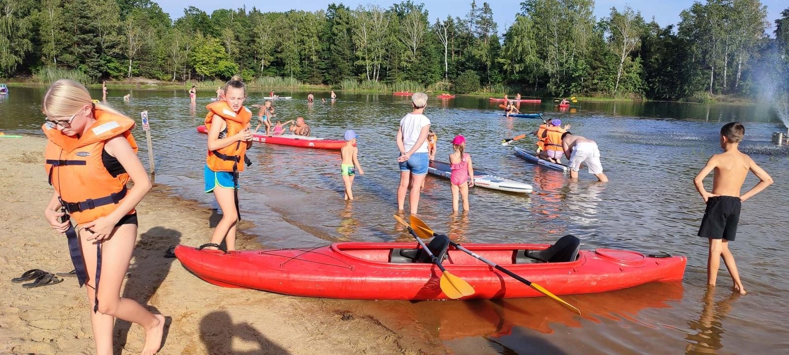 Zdjęcie w galerii na portalu naszraciborz.pl: Wakacje w powiecie 2023 za nami. Zakończenie na Wodniku w Kuźni Raciborskiej [FOTO] wiadomości z regionu