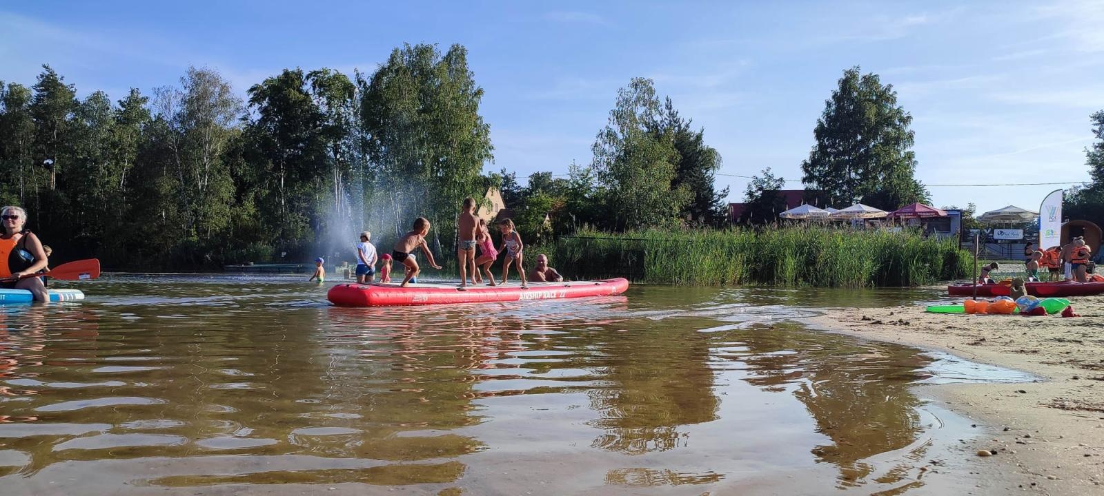 Zdjęcie w galerii na portalu naszraciborz.pl: Wakacje w powiecie 2023 za nami. Zakończenie na Wodniku w Kuźni Raciborskiej [FOTO] wiadomości z regionu