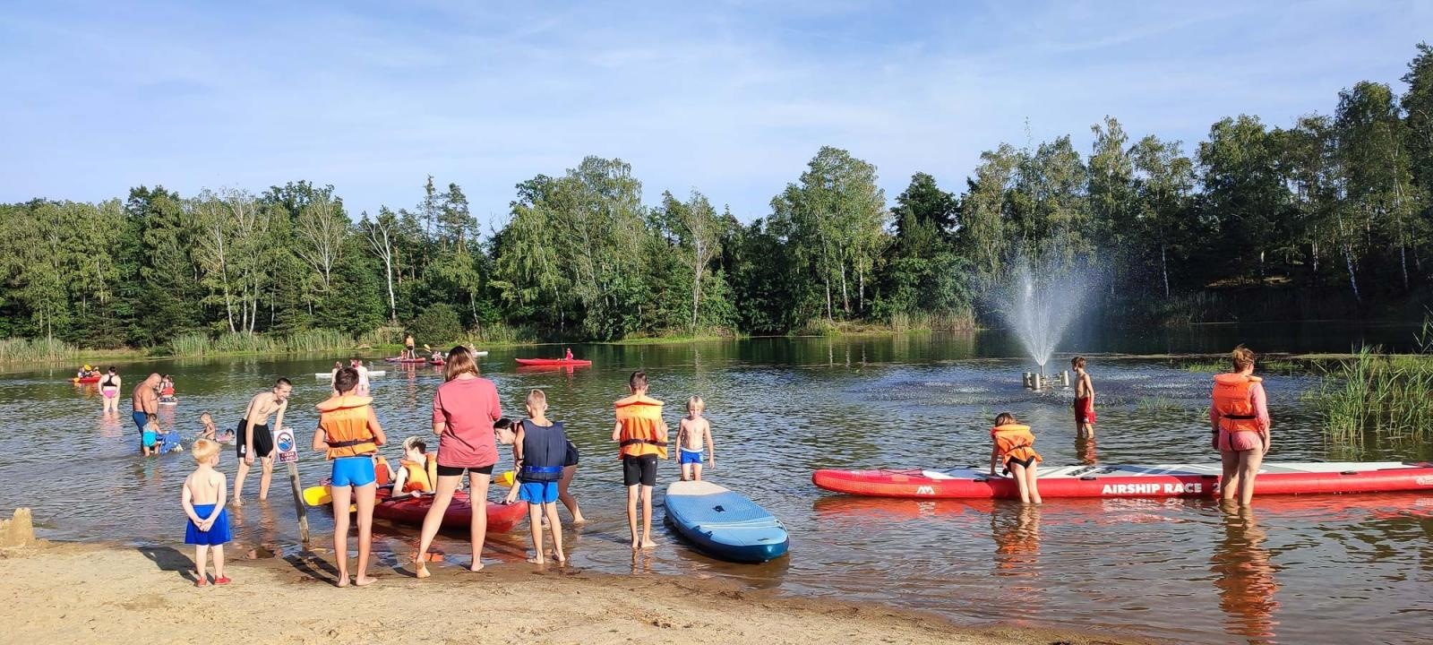 Zdjęcie w galerii na portalu naszraciborz.pl: Wakacje w powiecie 2023 za nami. Zakończenie na Wodniku w Kuźni Raciborskiej [FOTO] wiadomości z regionu