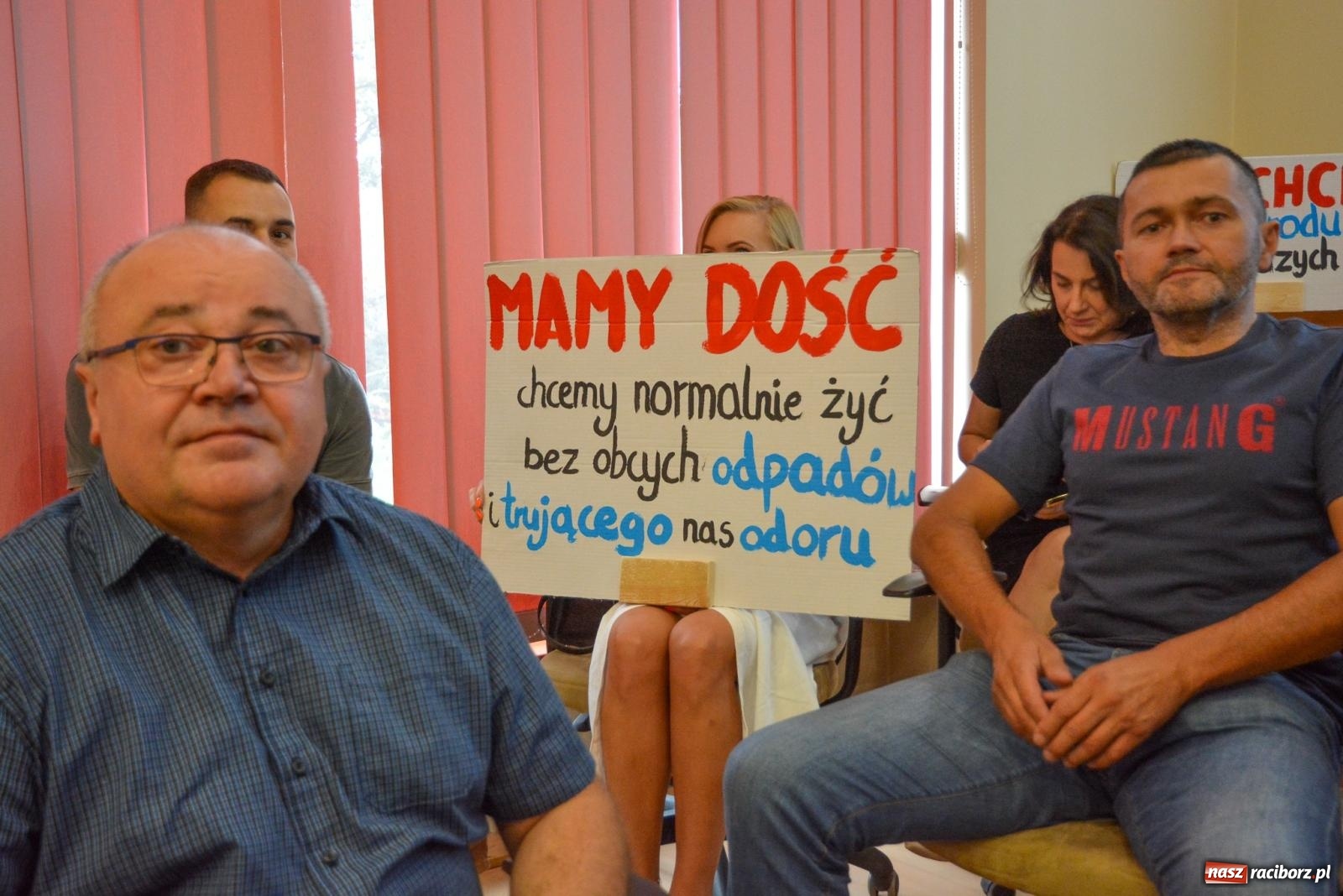 Zdjęcie w galerii na portalu naszraciborz.pl: Zakładnicy sporu. Burzliwa sesja o smrodzie na Brzeziu [FOTO] wiadomości z regionu