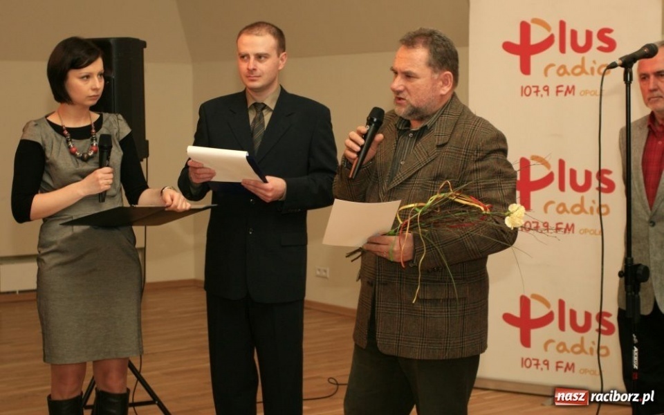 Zdjęcie w galerii na portalu naszraciborz.pl: FOTON nagrodzony przez opolską stację wiadomości z regionu