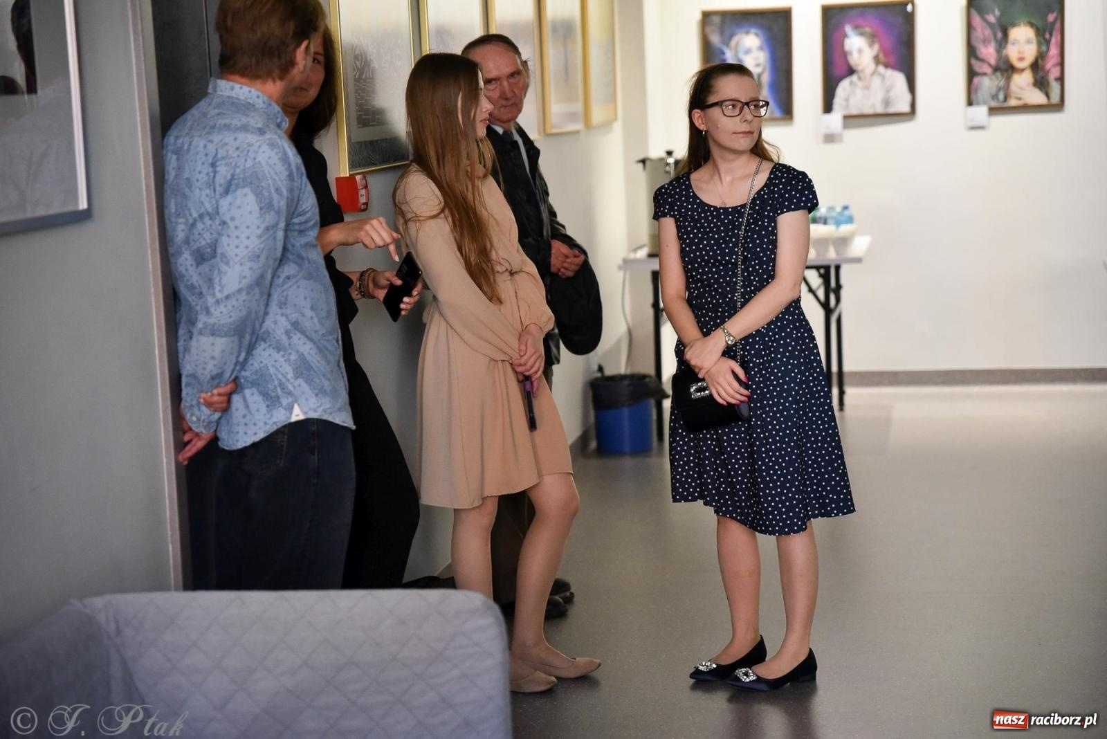 Zdjęcie w galerii na portalu naszraciborz.pl: Wystawa prac absolwentów ANS w raciborskiej Gawrze wiadomości z regionu