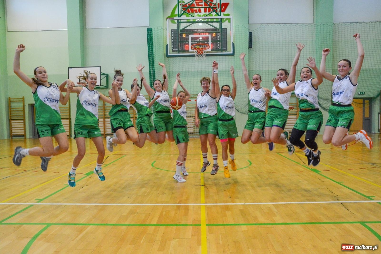 Zdjęcie w galerii na portalu naszraciborz.pl: Koszykarki rywalizowały o puchar rektora ANS w Raciborzu wiadomości z regionu