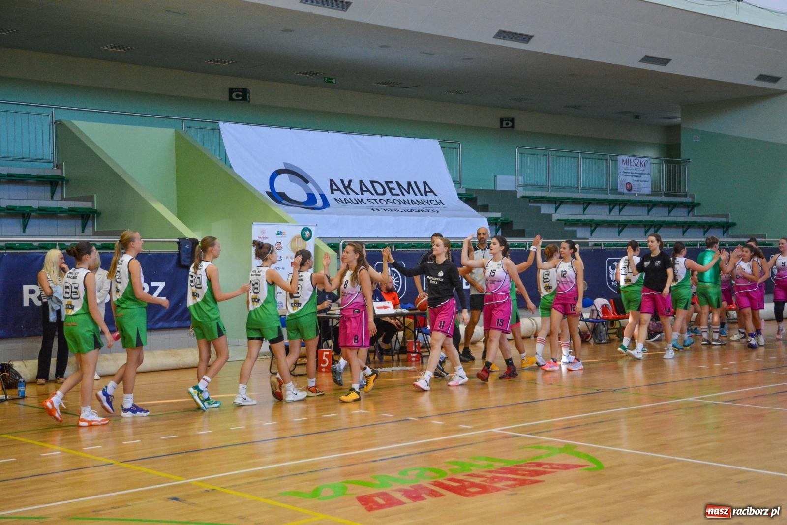 Zdjęcie w galerii na portalu naszraciborz.pl: Koszykarki rywalizowały o puchar rektora ANS w Raciborzu wiadomości z regionu