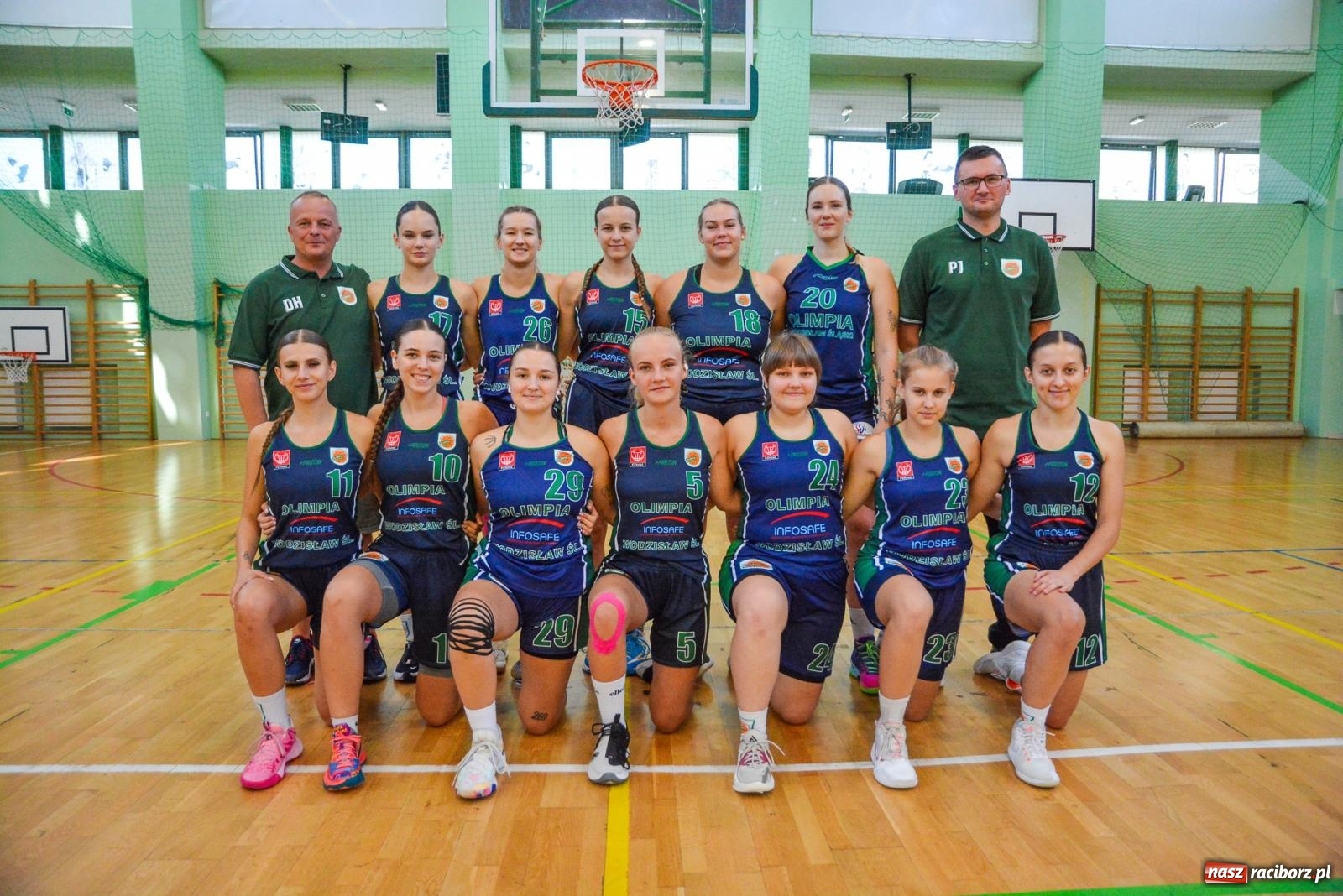 Zdjęcie w galerii na portalu naszraciborz.pl: Koszykarki rywalizowały o puchar rektora ANS w Raciborzu wiadomości z regionu