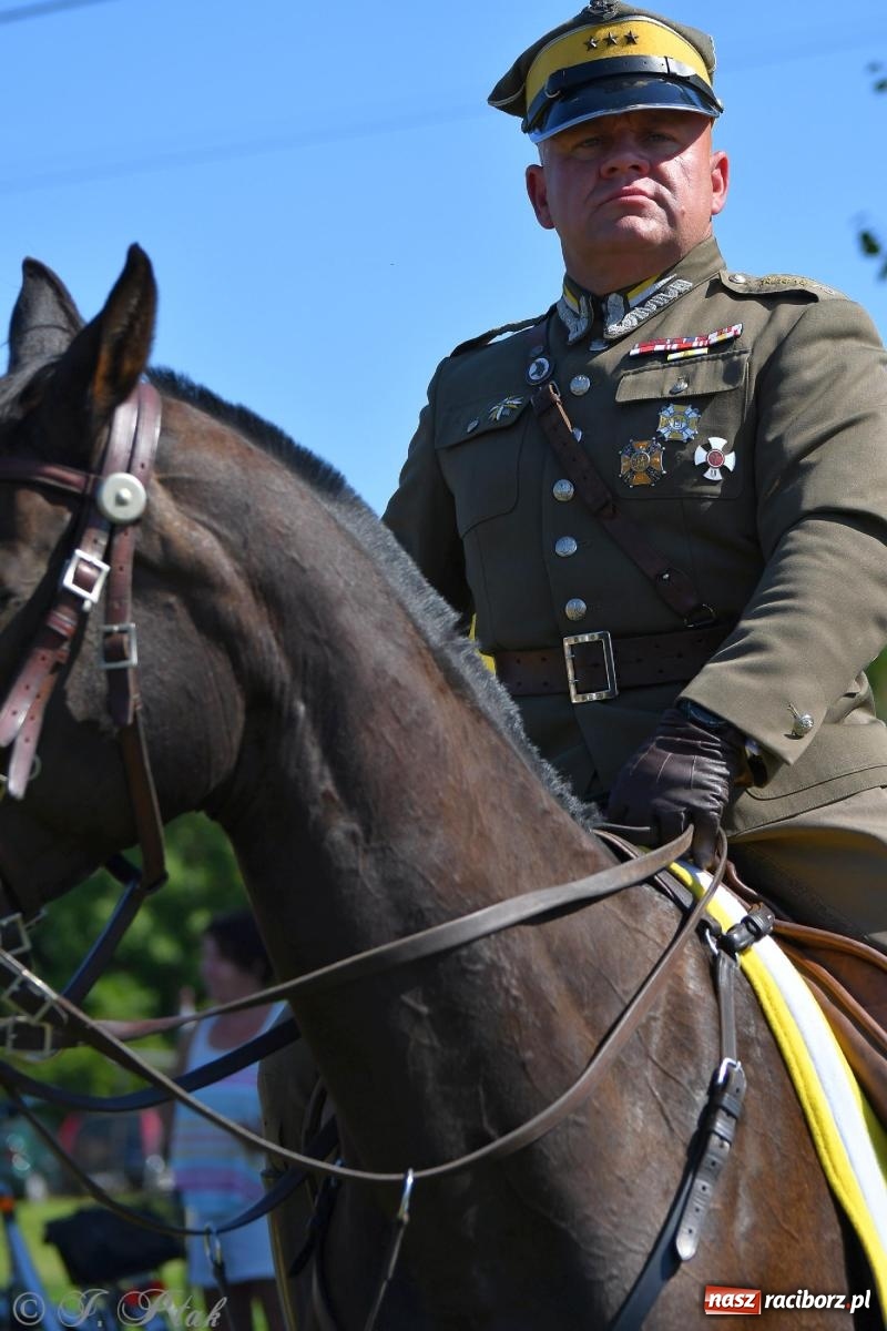 Zdjęcie w galerii na portalu naszraciborz.pl: Raciborski Hubertus. Parada konna przez miasto [FOTO i WIDEO] wiadomości z regionu