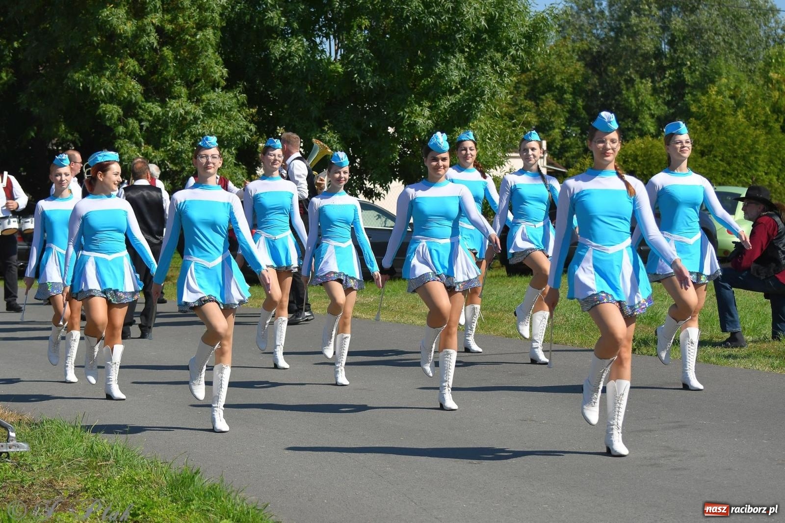 Zdjęcie w galerii na portalu naszraciborz.pl: Raciborski Hubertus. Parada konna przez miasto [FOTO i WIDEO] wiadomości z regionu