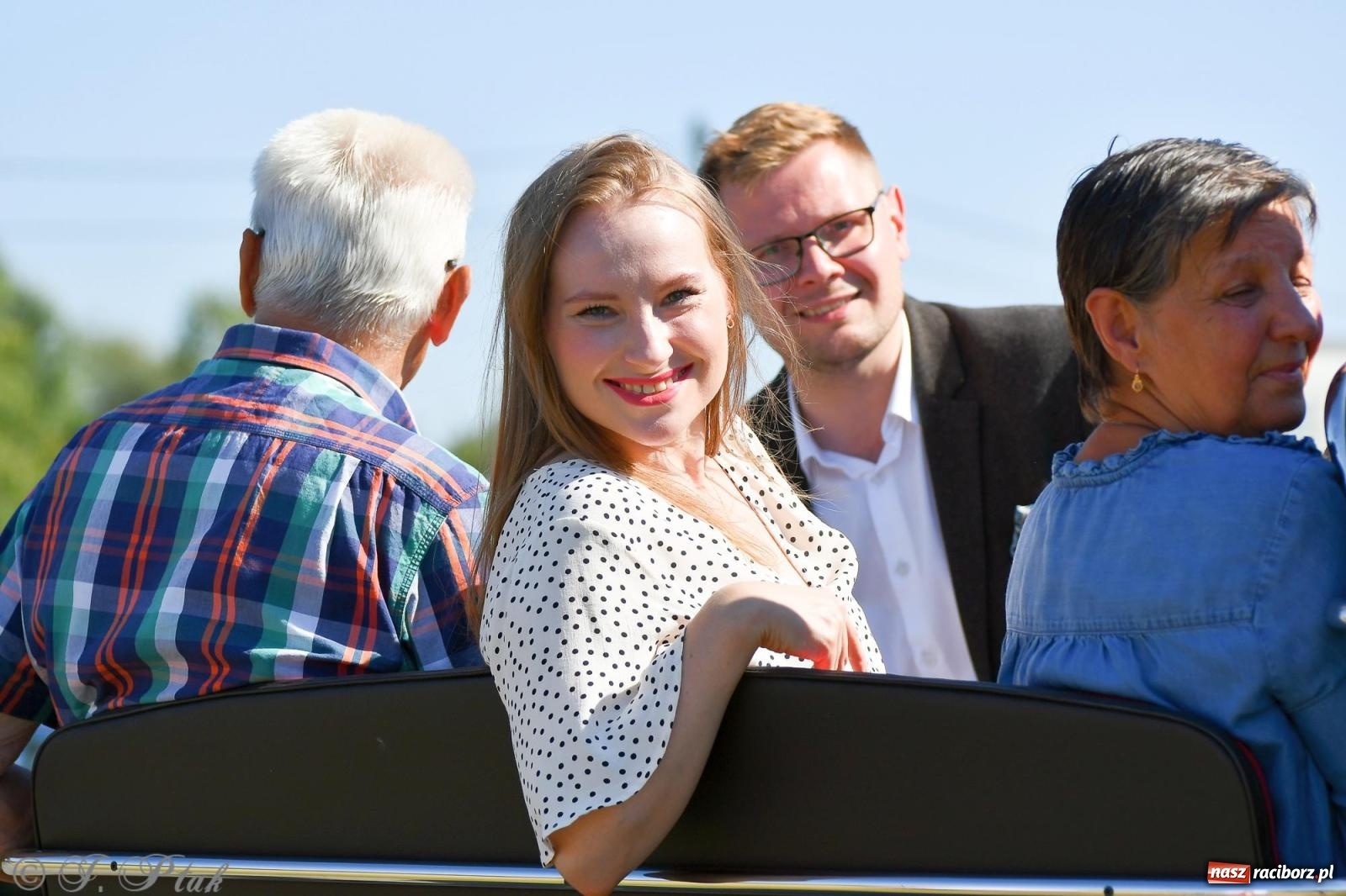 Zdjęcie w galerii na portalu naszraciborz.pl: Raciborski Hubertus. Parada konna przez miasto [FOTO i WIDEO] wiadomości z regionu
