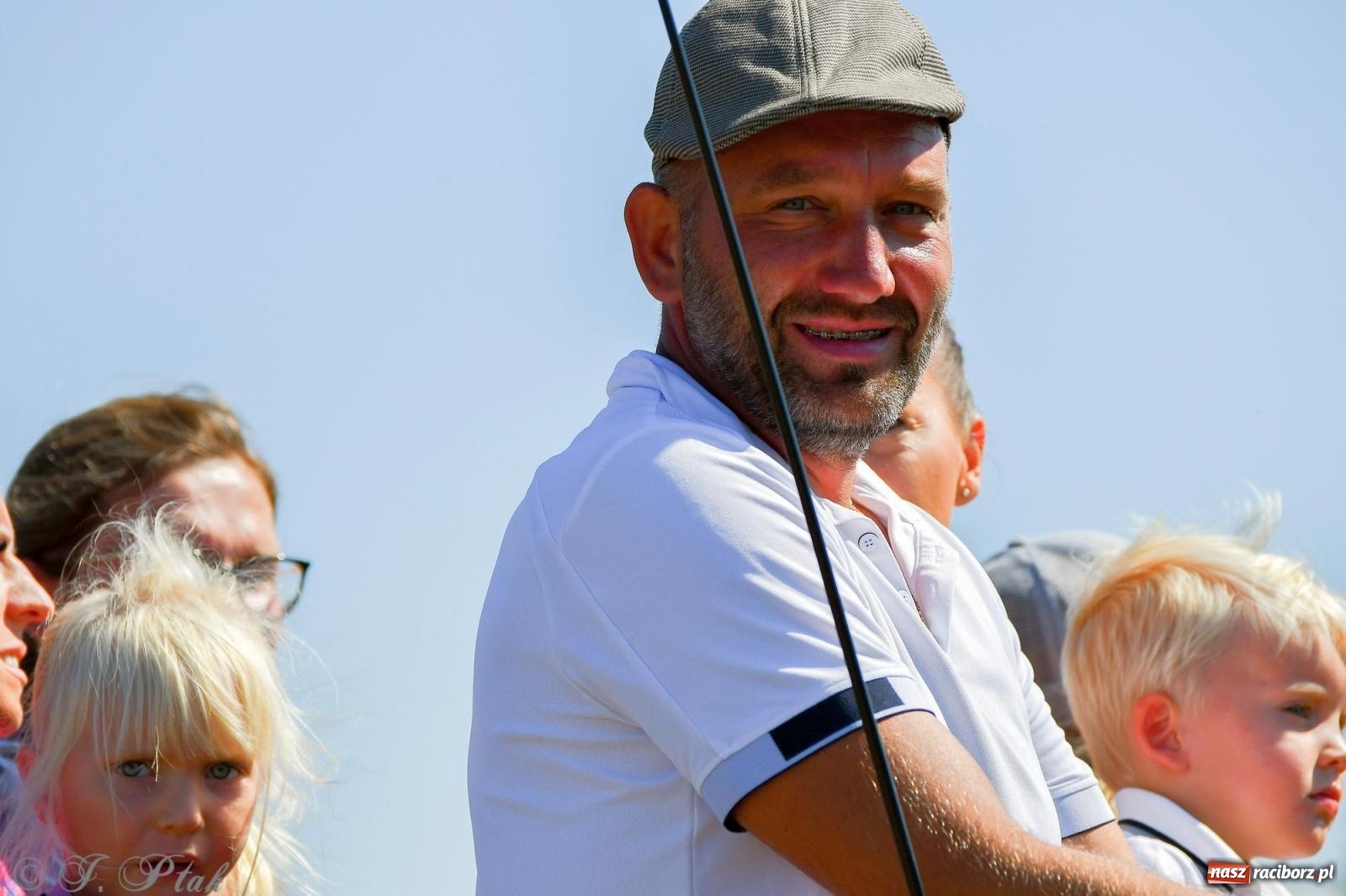 Zdjęcie w galerii na portalu naszraciborz.pl: Raciborski Hubertus. Parada konna przez miasto [FOTO i WIDEO] wiadomości z regionu