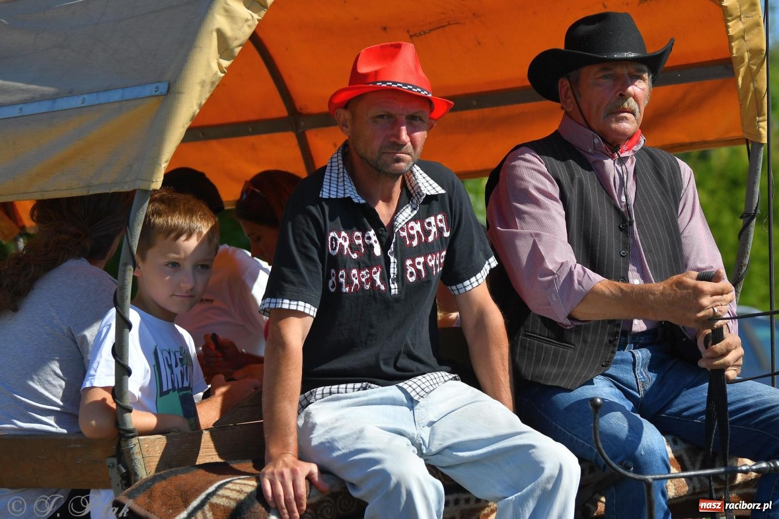 Zdjęcie w galerii na portalu naszraciborz.pl: Raciborski Hubertus. Parada konna przez miasto [FOTO i WIDEO] wiadomości z regionu