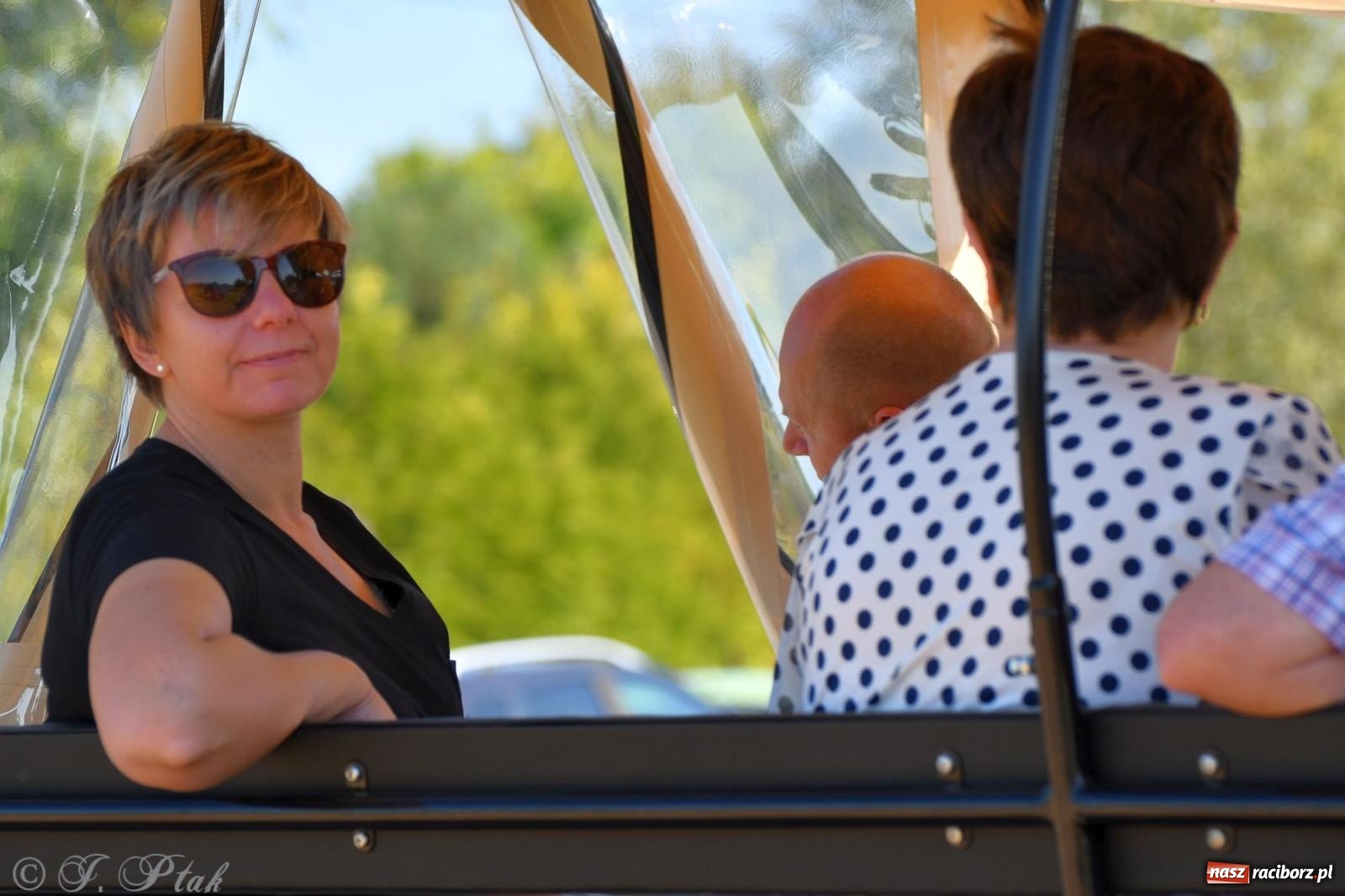 Zdjęcie w galerii na portalu naszraciborz.pl: Raciborski Hubertus. Parada konna przez miasto [FOTO i WIDEO] wiadomości z regionu