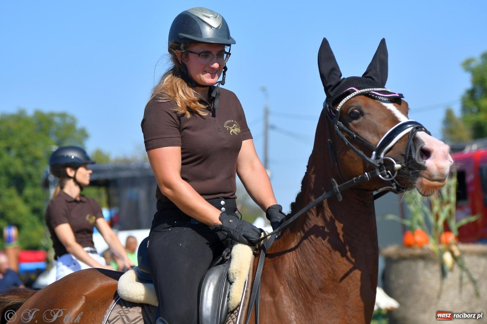 Zdjęcie w galerii na portalu naszraciborz.pl: Raciborski Hubertus. Parada konna przez miasto [FOTO i WIDEO] wiadomości z regionu