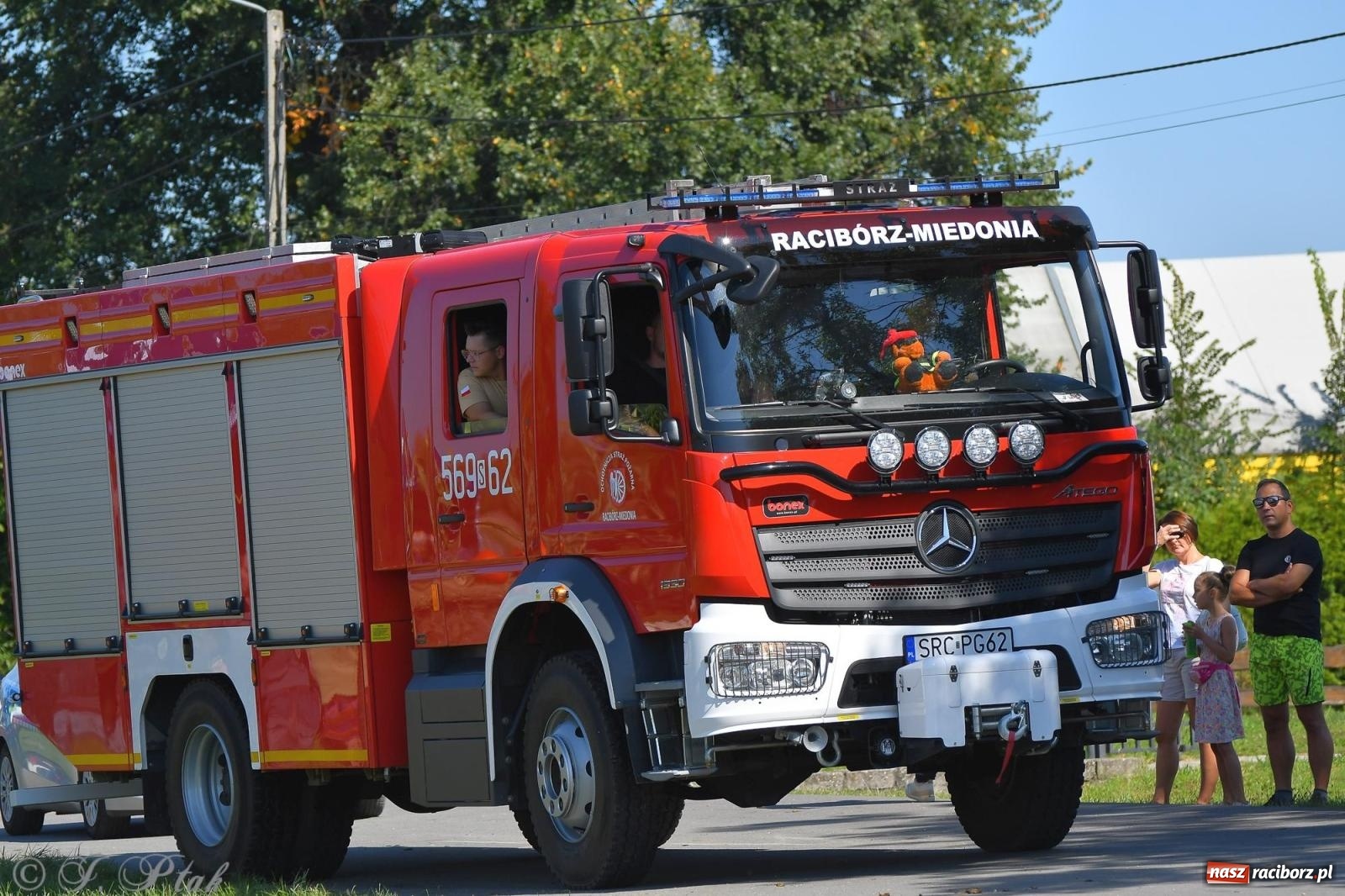 Zdjęcie w galerii na portalu naszraciborz.pl: Raciborski Hubertus. Parada konna przez miasto [FOTO i WIDEO] wiadomości z regionu