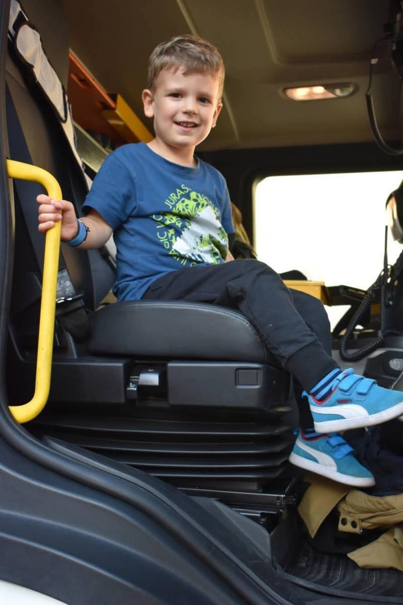 Zdjęcie w galerii na portalu naszraciborz.pl: Koła zainteresowań działające przy Młodzieżowym Domu Kultury zaprezentowały się na raciborskim zamku wiadomości z regionu