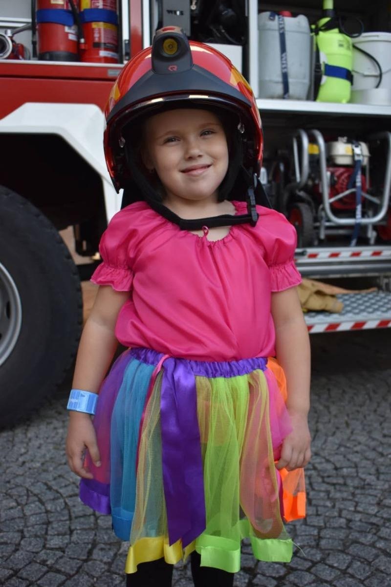 Zdjęcie w galerii na portalu naszraciborz.pl: Koła zainteresowań działające przy Młodzieżowym Domu Kultury zaprezentowały się na raciborskim zamku wiadomości z regionu