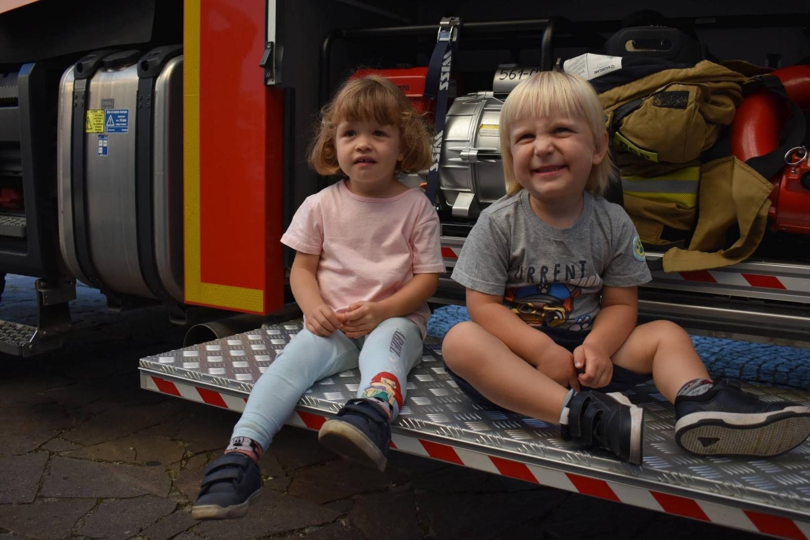 Zdjęcie w galerii na portalu naszraciborz.pl: Koła zainteresowań działające przy Młodzieżowym Domu Kultury zaprezentowały się na raciborskim zamku wiadomości z regionu