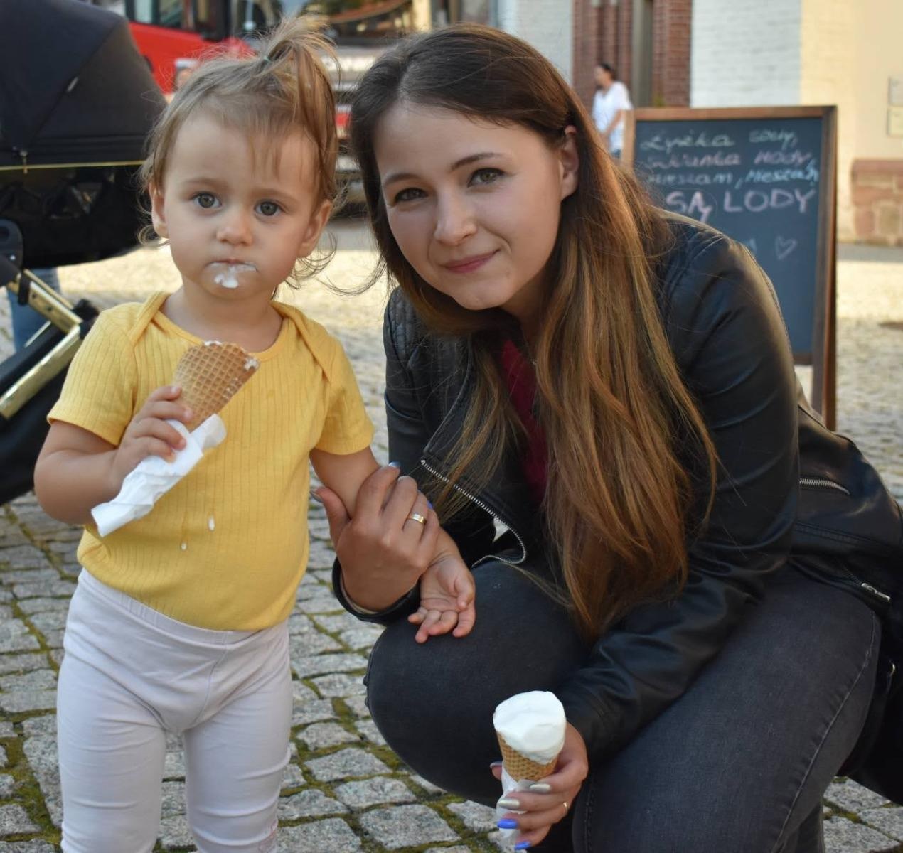 Zdjęcie w galerii na portalu naszraciborz.pl: Koła zainteresowań działające przy Młodzieżowym Domu Kultury zaprezentowały się na raciborskim zamku wiadomości z regionu