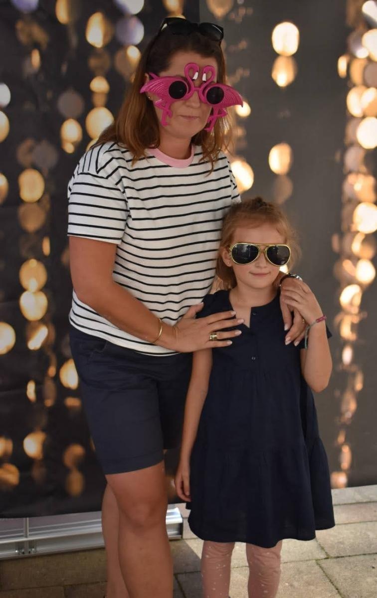 Zdjęcie w galerii na portalu naszraciborz.pl: Koła zainteresowań działające przy Młodzieżowym Domu Kultury zaprezentowały się na raciborskim zamku wiadomości z regionu