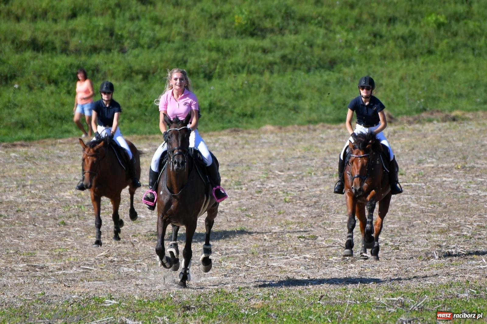 Zdjęcie w galerii na portalu naszraciborz.pl: Raciborski Hubertus - pogoń za lisem wiadomości z regionu