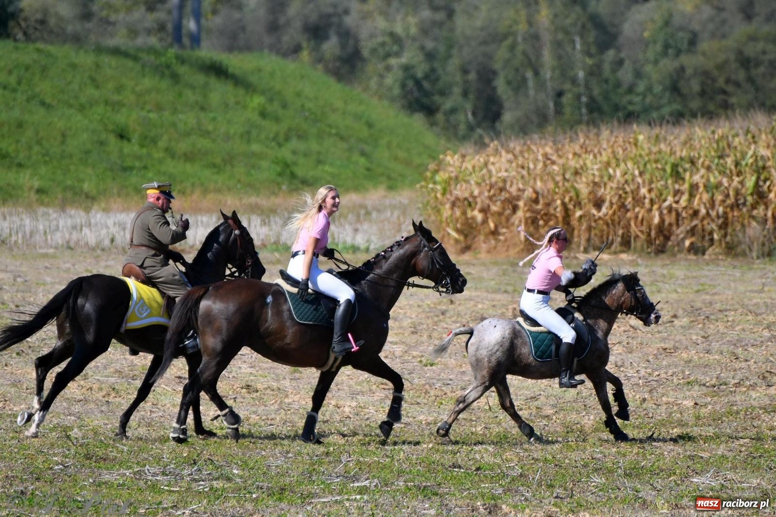 Zdjęcie w galerii na portalu naszraciborz.pl: Raciborski Hubertus - pogoń za lisem wiadomości z regionu