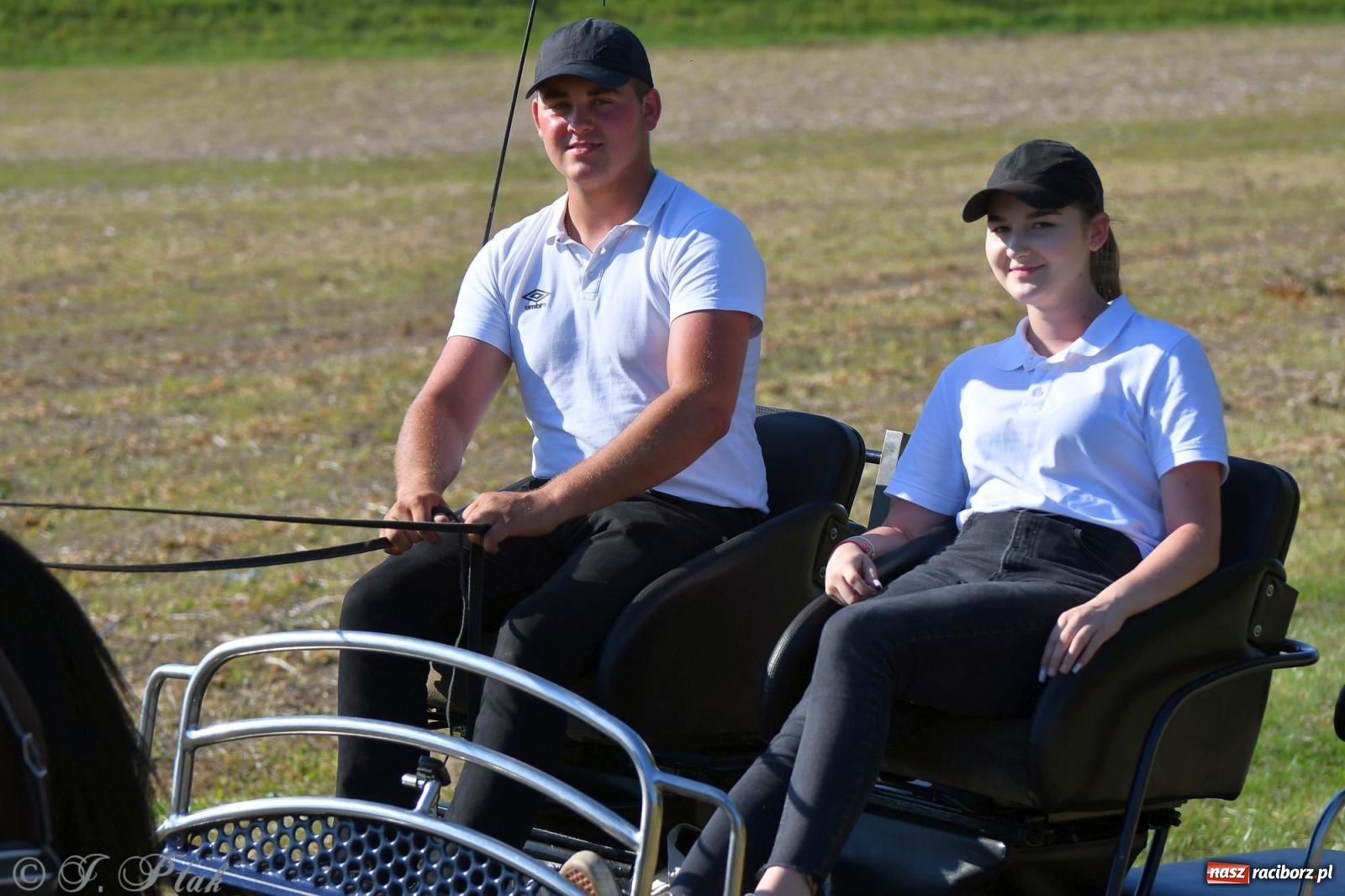 Zdjęcie w galerii na portalu naszraciborz.pl: Raciborski Hubertus - pogoń za lisem wiadomości z regionu