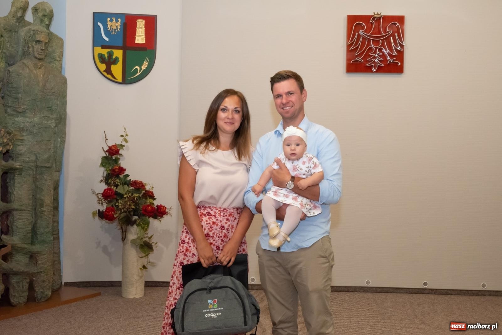 Zdjęcie w galerii na portalu naszraciborz.pl: W Krzyżanowicach przywitano najmłodszych mieszkańców gminy wiadomości z regionu