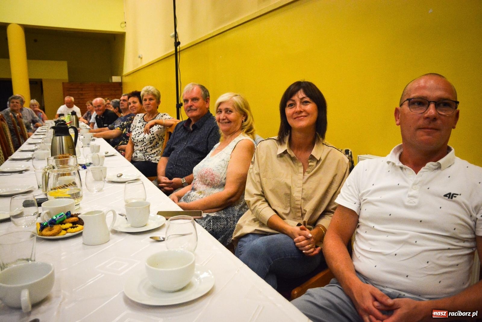Zdjęcie w galerii na portalu naszraciborz.pl: Dziesięciu wspaniałych. Górnicy z Kobyli wyszli na scenę [FOTO i WIDEO] wiadomości z regionu