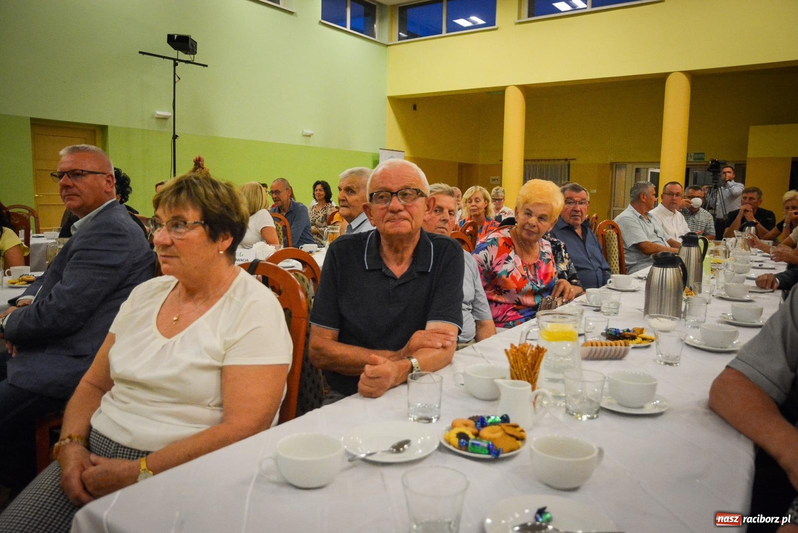 Zdjęcie w galerii na portalu naszraciborz.pl: Dziesięciu wspaniałych. Górnicy z Kobyli wyszli na scenę [FOTO i WIDEO] wiadomości z regionu