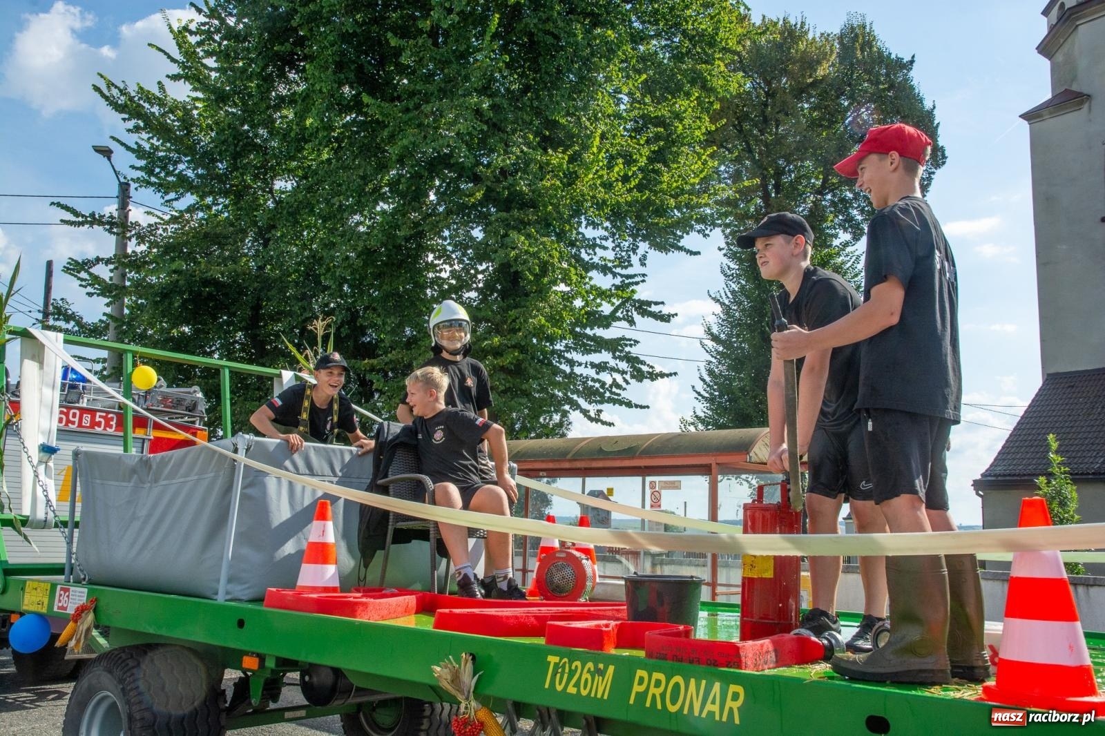 Zdjęcie w galerii na portalu naszraciborz.pl: Dożynki 2023. Gmina Krzanowice świętuje w Bojanowie [FOTO i WIDEO] wiadomości z regionu