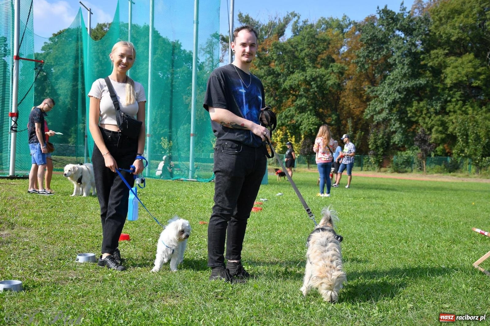 Zdjęcie w galerii na portalu naszraciborz.pl: Dogtrekking - charytatywny marsz z czworonogami [FOTO i WIDEO] wiadomości z regionu