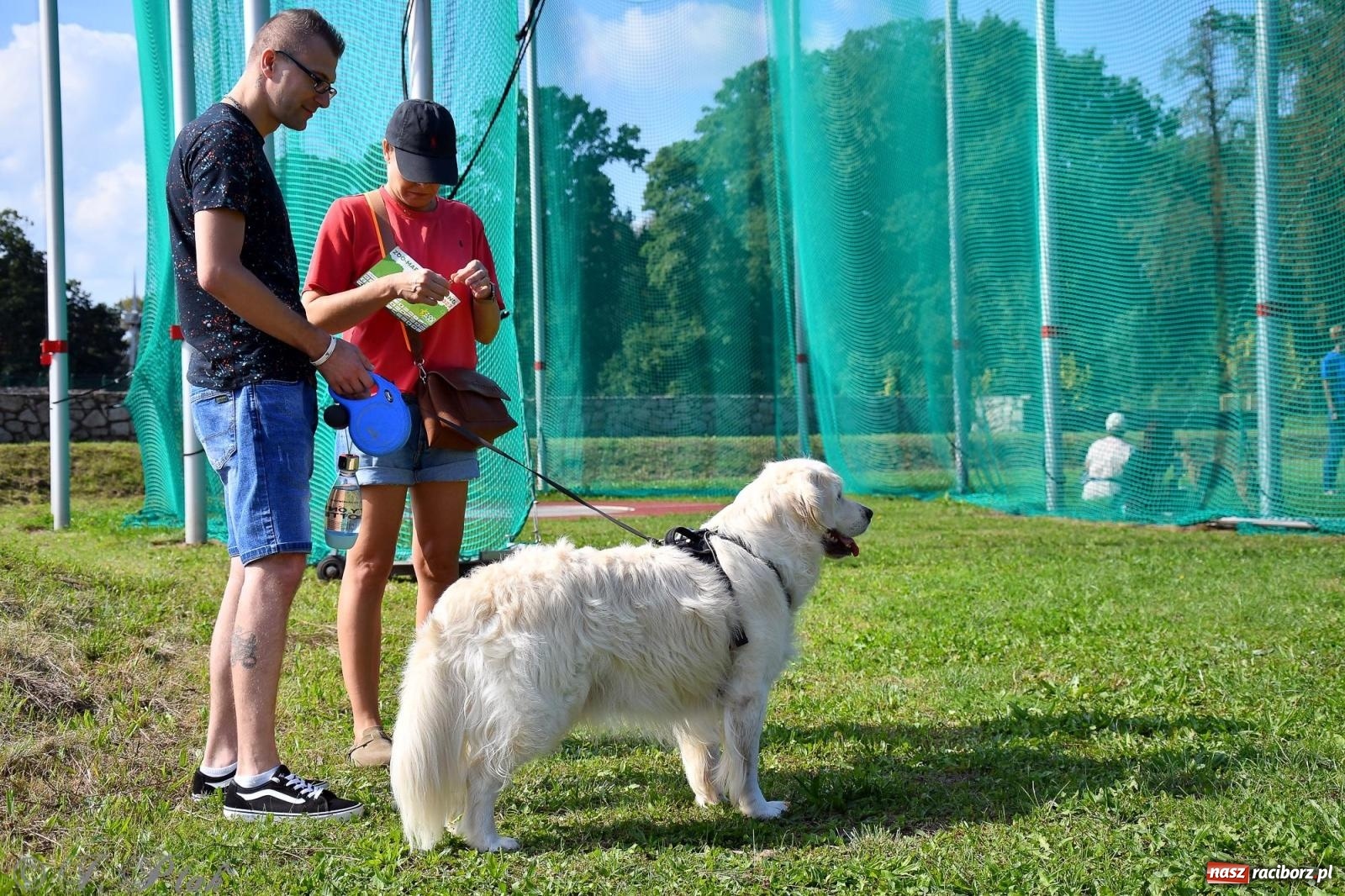 Zdjęcie w galerii na portalu naszraciborz.pl: Dogtrekking - charytatywny marsz z czworonogami [FOTO i WIDEO] wiadomości z regionu