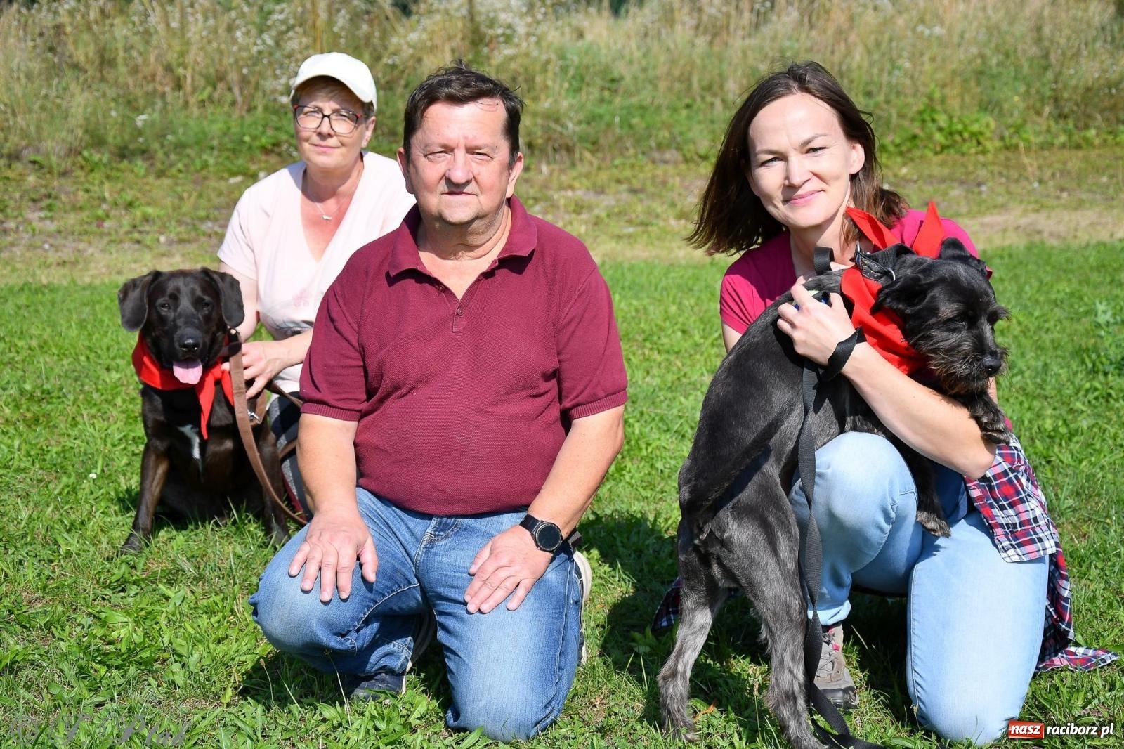 Zdjęcie w galerii na portalu naszraciborz.pl: Dogtrekking - charytatywny marsz z czworonogami [FOTO i WIDEO] wiadomości z regionu