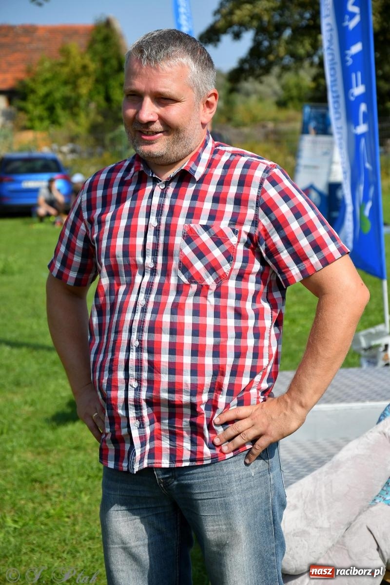 Zdjęcie w galerii na portalu naszraciborz.pl: Dogtrekking - charytatywny marsz z czworonogami [FOTO i WIDEO] wiadomości z regionu