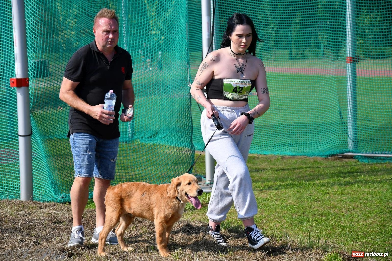 Zdjęcie w galerii na portalu naszraciborz.pl: Dogtrekking - charytatywny marsz z czworonogami [FOTO i WIDEO] wiadomości z regionu