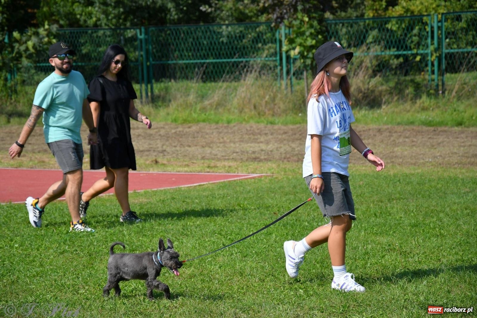 Zdjęcie w galerii na portalu naszraciborz.pl: Dogtrekking - charytatywny marsz z czworonogami [FOTO i WIDEO] wiadomości z regionu