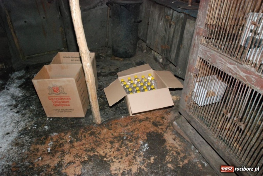 Zdjęcie w galerii na portalu naszraciborz.pl: ŚOSG: Zlikwidowana przydomowa hurtownia papierosów wiadomości z regionu