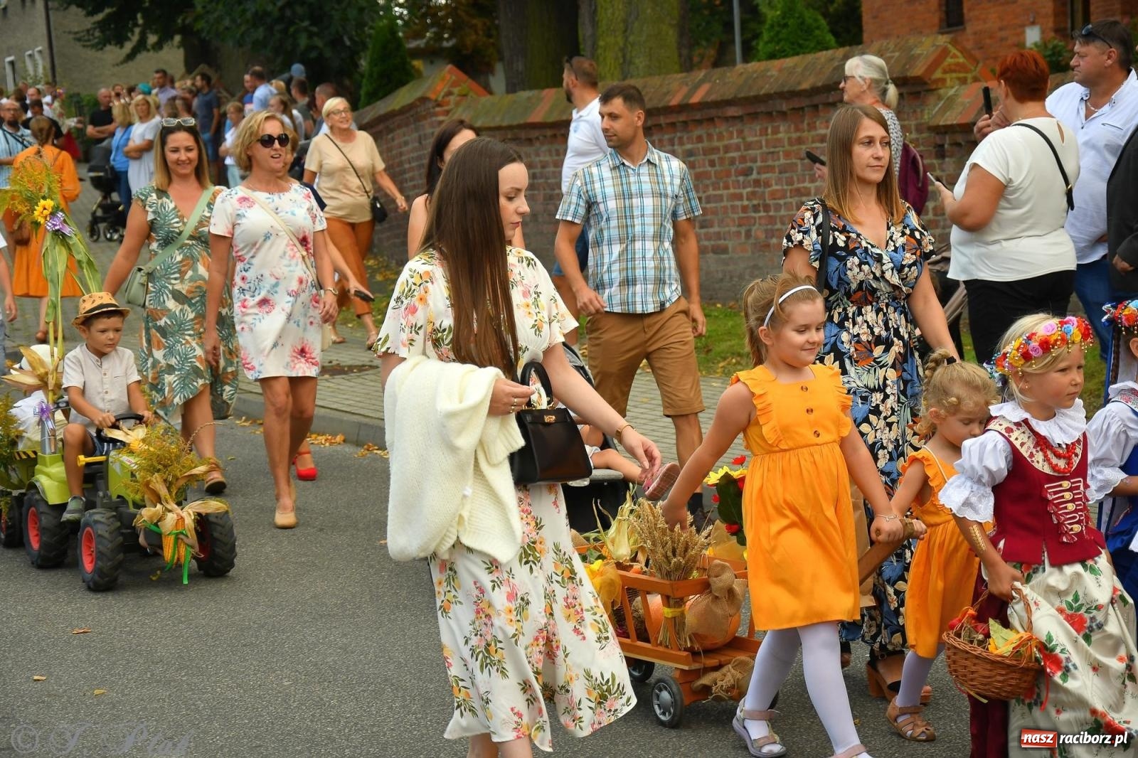 Zdjęcie w galerii na portalu naszraciborz.pl: Racibórz. Markowice dożynki na bis [FOTO] wiadomości z regionu