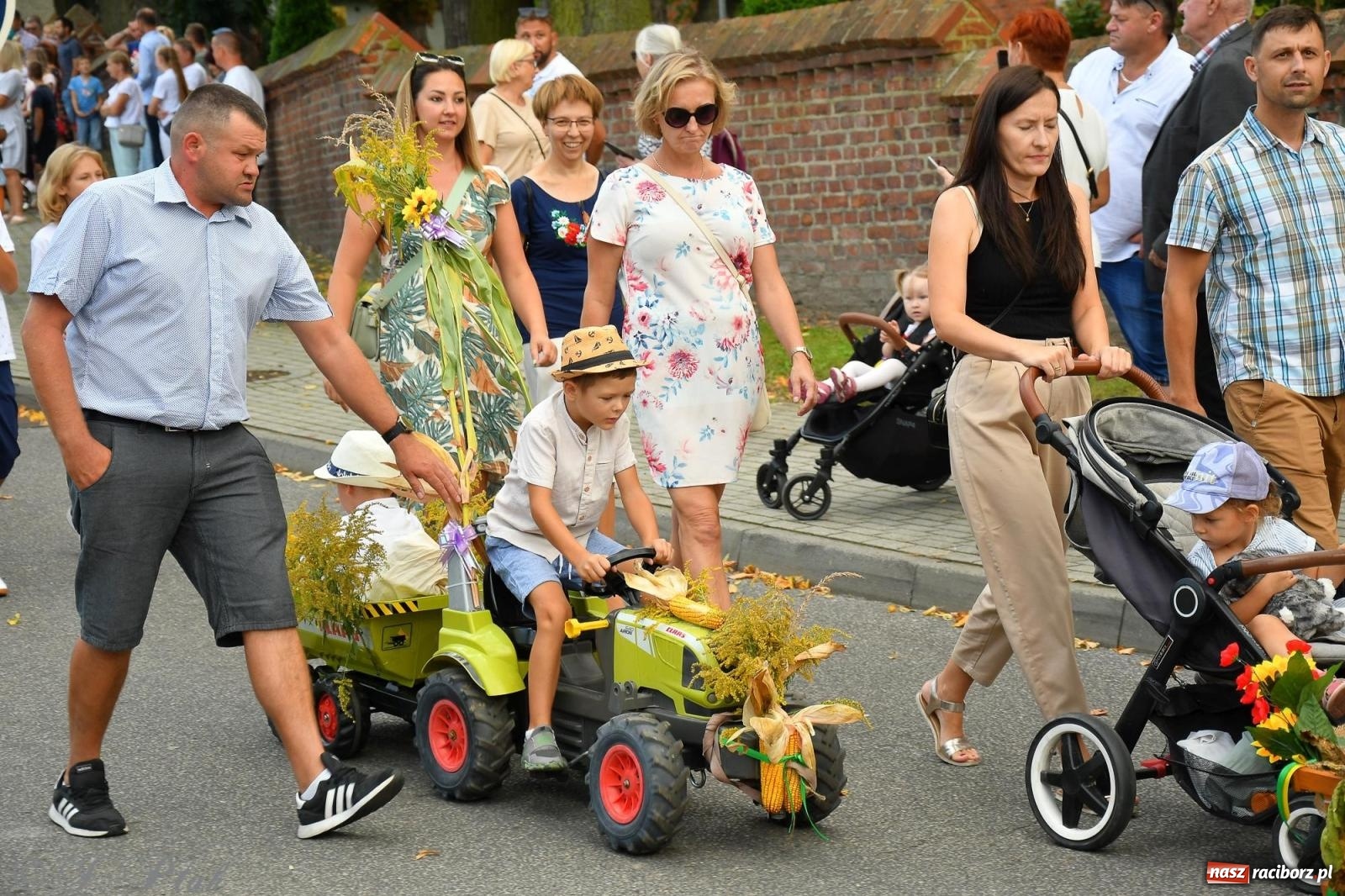 Zdjęcie w galerii na portalu naszraciborz.pl: Racibórz. Markowice dożynki na bis [FOTO] wiadomości z regionu