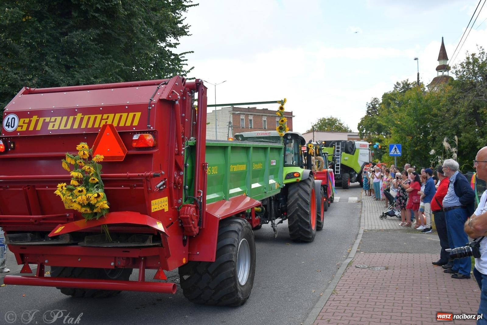 Zdjęcie w galerii na portalu naszraciborz.pl: Racibórz. Markowice dożynki na bis [FOTO] wiadomości z regionu