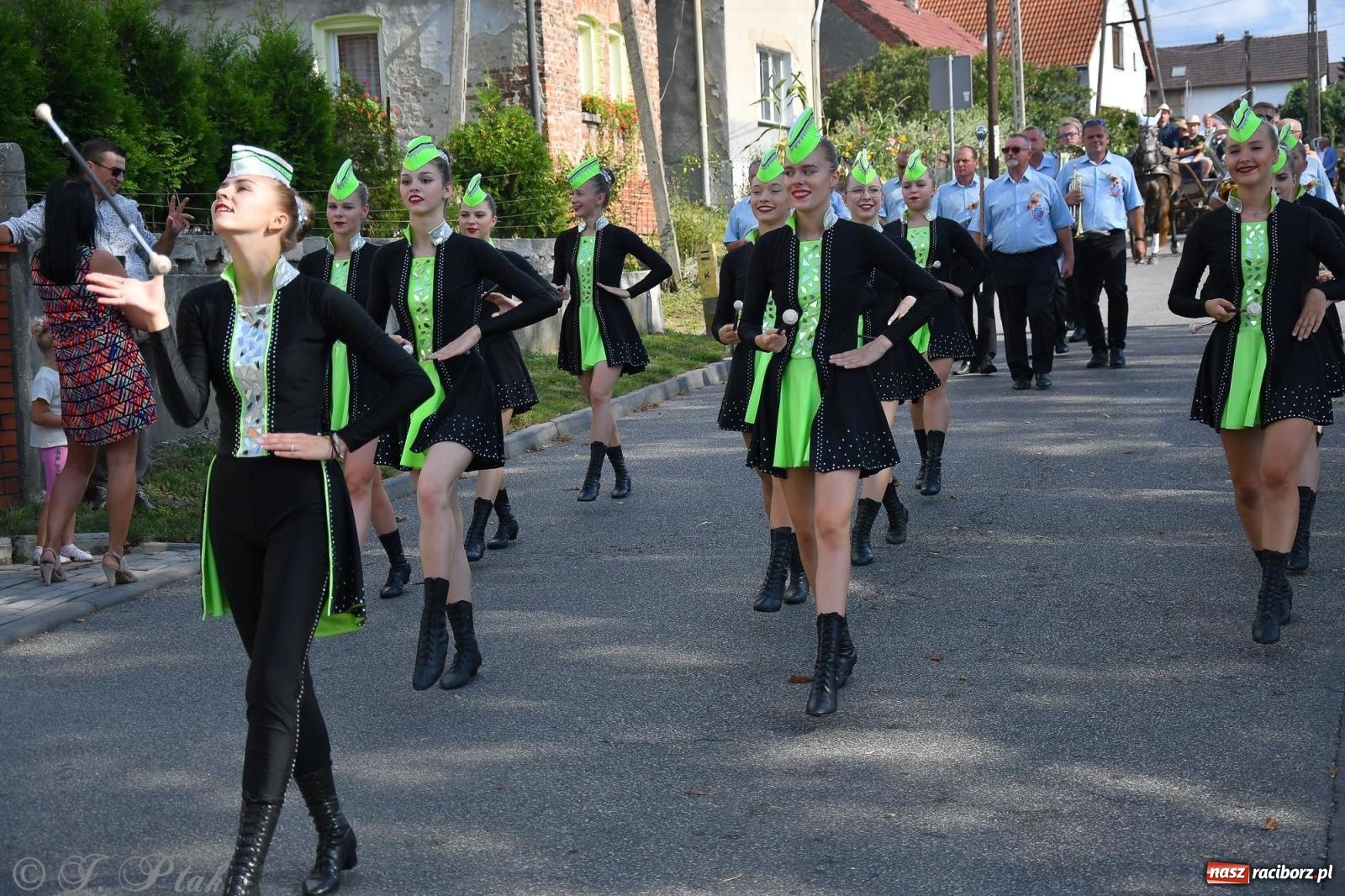 Zdjęcie w galerii na portalu naszraciborz.pl: Racibórz. Markowice dożynki na bis [FOTO] wiadomości z regionu