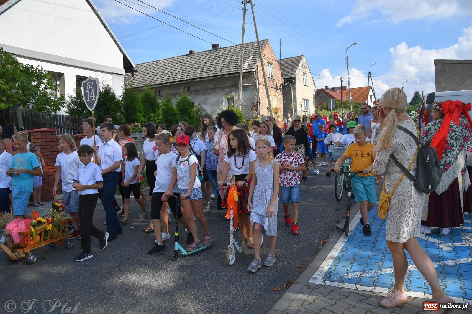 Zdjęcie w galerii na portalu naszraciborz.pl: Racibórz. Markowice dożynki na bis [FOTO] wiadomości z regionu