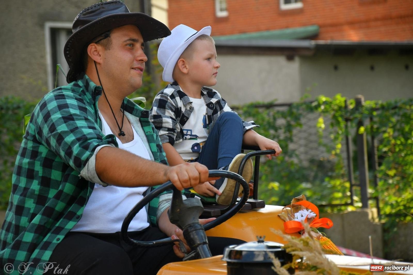 Zdjęcie w galerii na portalu naszraciborz.pl: Racibórz. Markowice dożynki na bis [FOTO] wiadomości z regionu