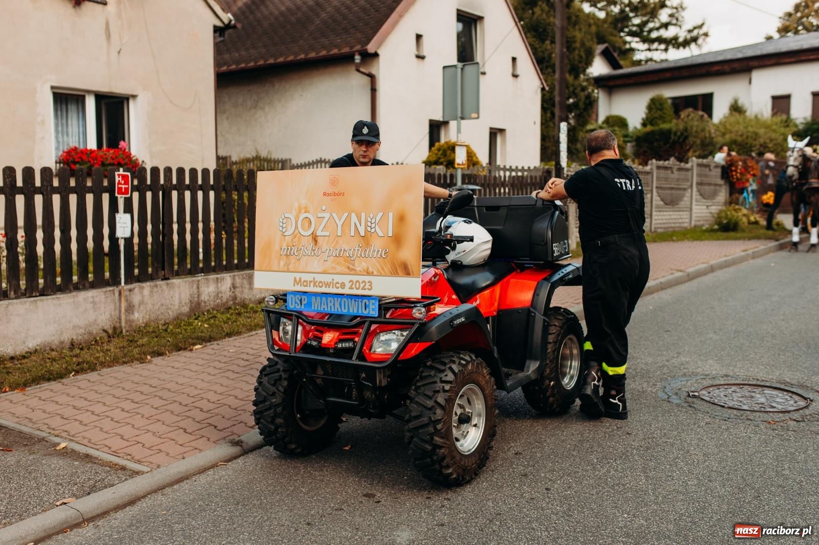 Zdjęcie w galerii na portalu naszraciborz.pl: Po trzech latach dożynki wróciły do Raciborza. Markowice gospodarzem [FOTO i WIDEO] wiadomości z regionu