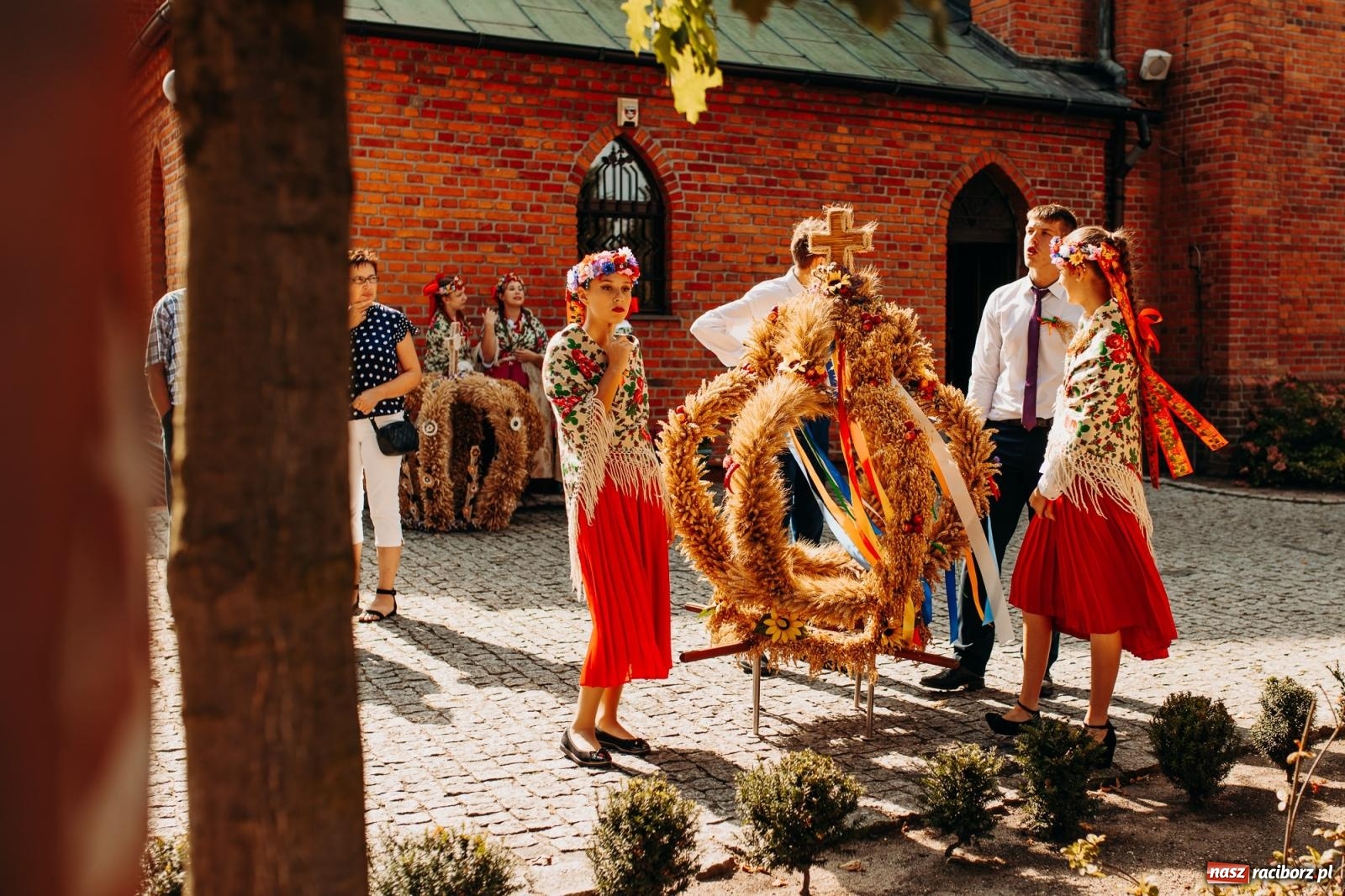 Zdjęcie w galerii na portalu naszraciborz.pl: Po trzech latach dożynki wróciły do Raciborza. Markowice gospodarzem [FOTO i WIDEO] wiadomości z regionu