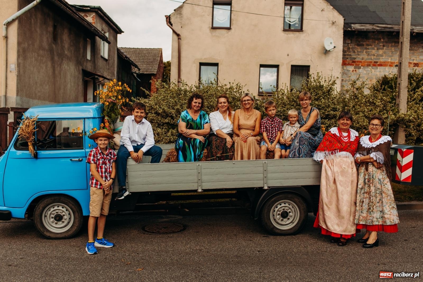 Zdjęcie w galerii na portalu naszraciborz.pl: Po trzech latach dożynki wróciły do Raciborza. Markowice gospodarzem [FOTO i WIDEO] wiadomości z regionu