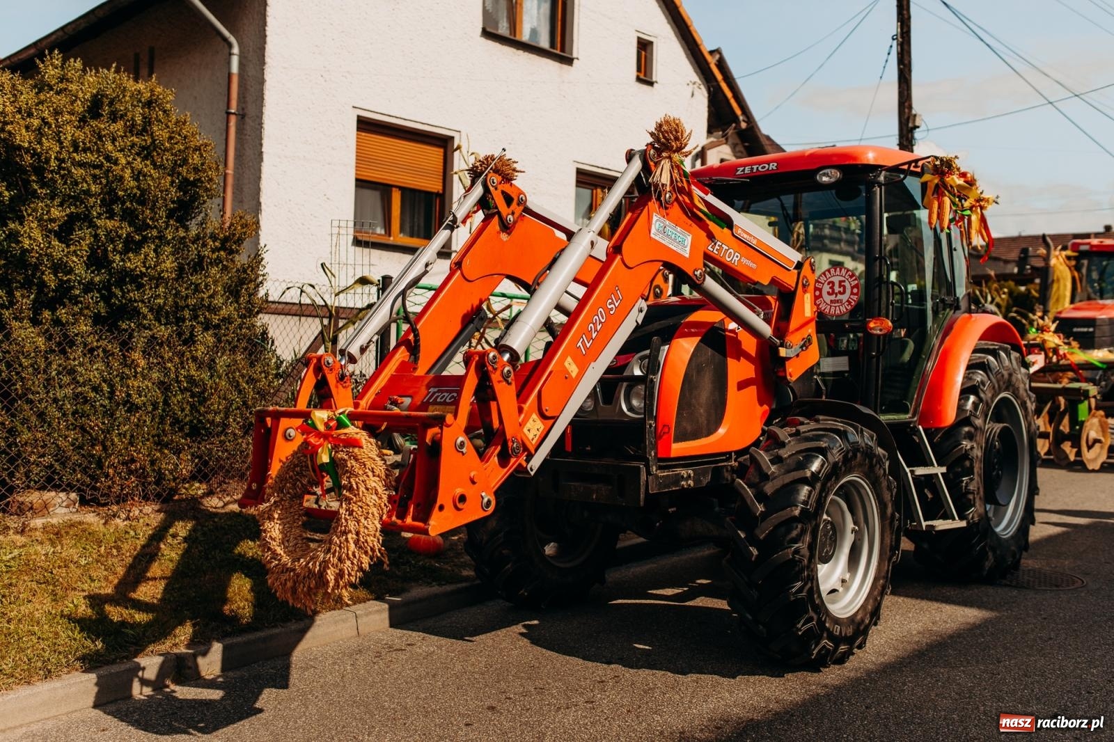 Zdjęcie w galerii na portalu naszraciborz.pl: Po trzech latach dożynki wróciły do Raciborza. Markowice gospodarzem [FOTO i WIDEO] wiadomości z regionu