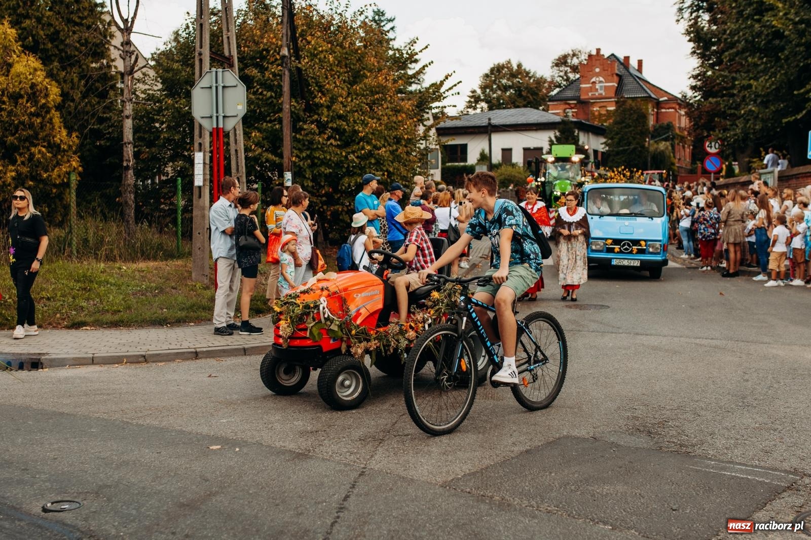 Zdjęcie w galerii na portalu naszraciborz.pl: Po trzech latach dożynki wróciły do Raciborza. Markowice gospodarzem [FOTO i WIDEO] wiadomości z regionu