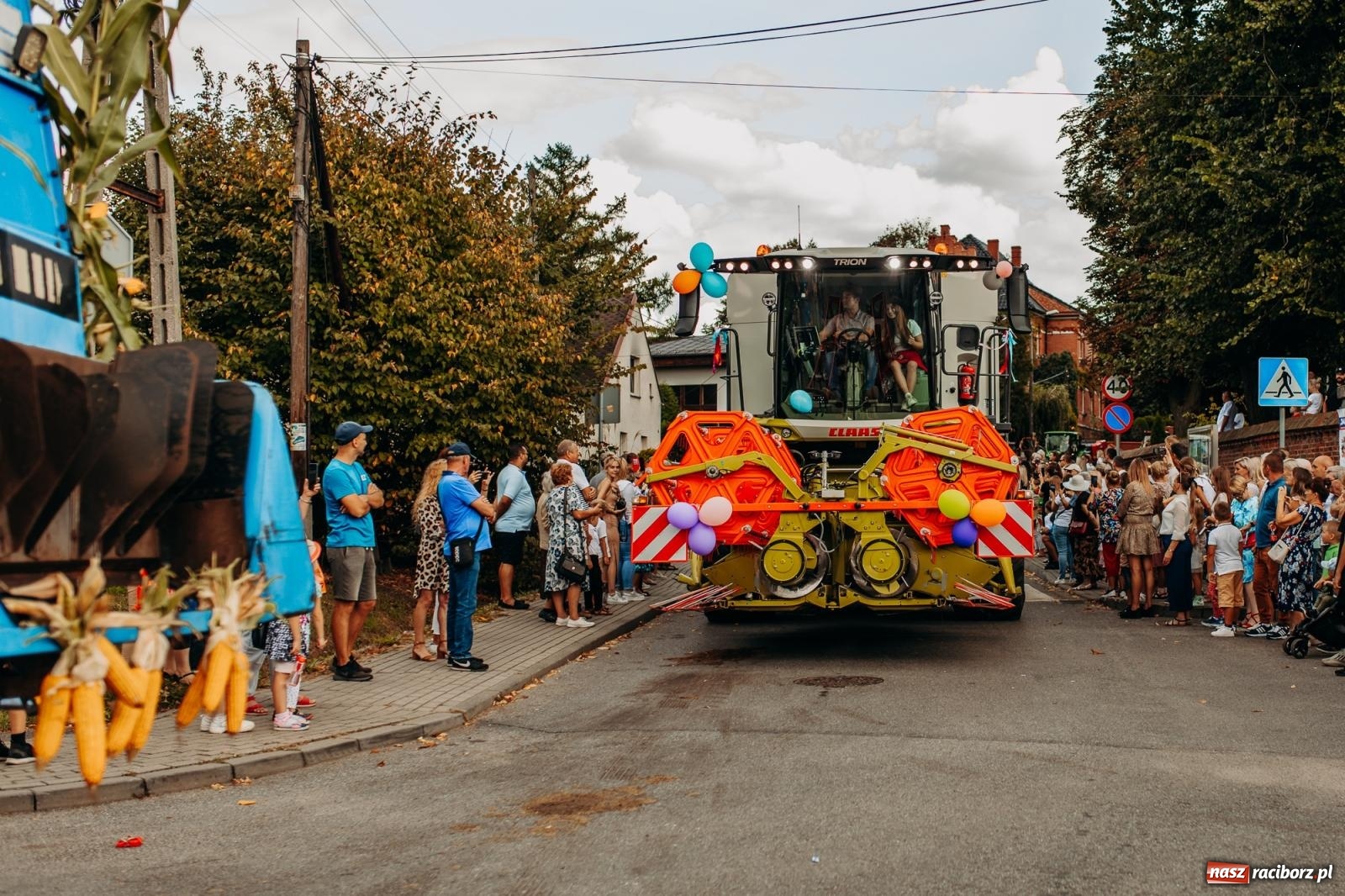 Zdjęcie w galerii na portalu naszraciborz.pl: Po trzech latach dożynki wróciły do Raciborza. Markowice gospodarzem [FOTO i WIDEO] wiadomości z regionu